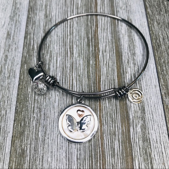 3/$15 Footnotes Butterfly Believe Charm Bangle - Picture 5 of 8